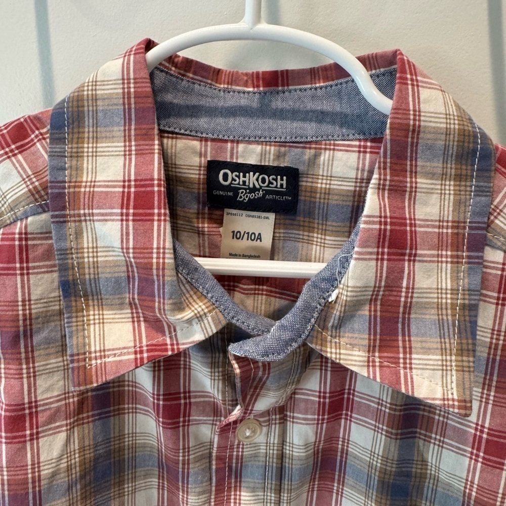 NWT Osh Kosh B’gosh plaid long sleeve dress shirt. Size 10